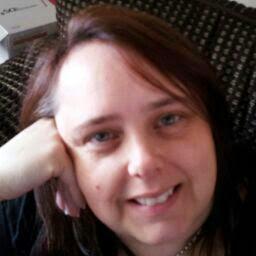 Toni Kelly Photo 12