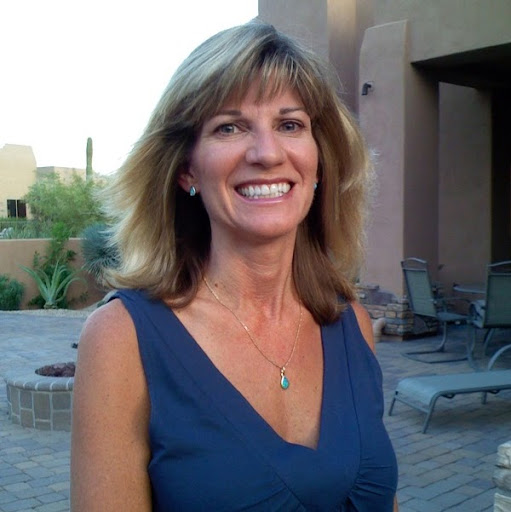 Debbie Snow Photo 7