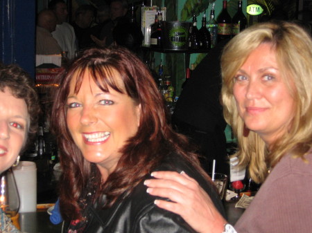 Debbie Morrison Photo 27