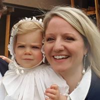 Shannon Phillips Photo 26