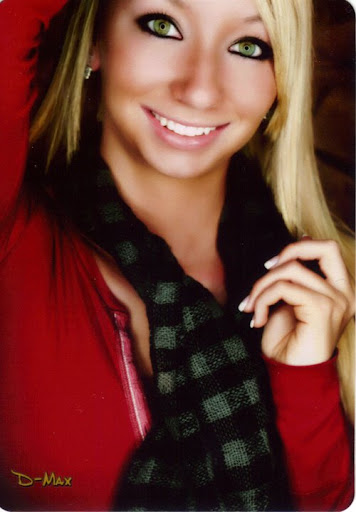 Megan Barnes Photo 29