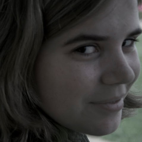 Jennifer Moll Photo 4