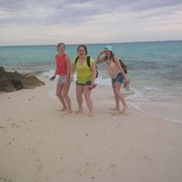 Ashley Parker Photo 33