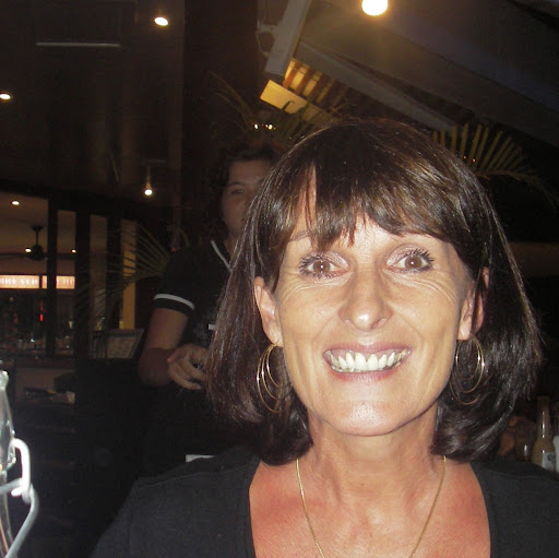 Sandra Garland Photo 13