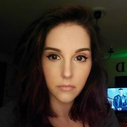 Julie Scully Photo 8