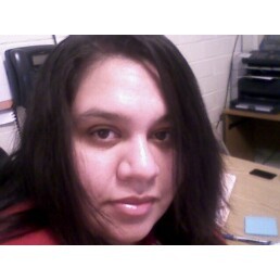 Celina Lopez Photo 32