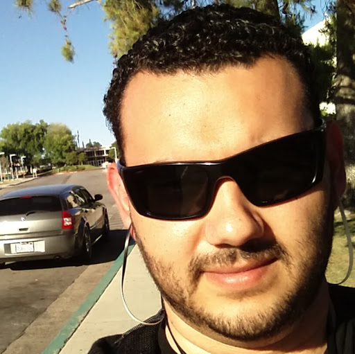 Andrew Gonzalez Photo 37