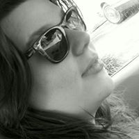 Kristen Peters Photo 20