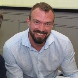 Robin Gilbert Photo 26