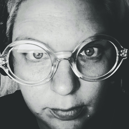 Rebecca Davis Photo 48