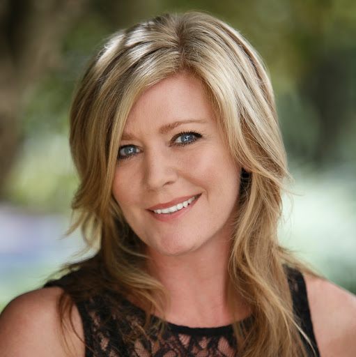 Lisa Ellis Photo 41 Lisa Ellis Photo 41