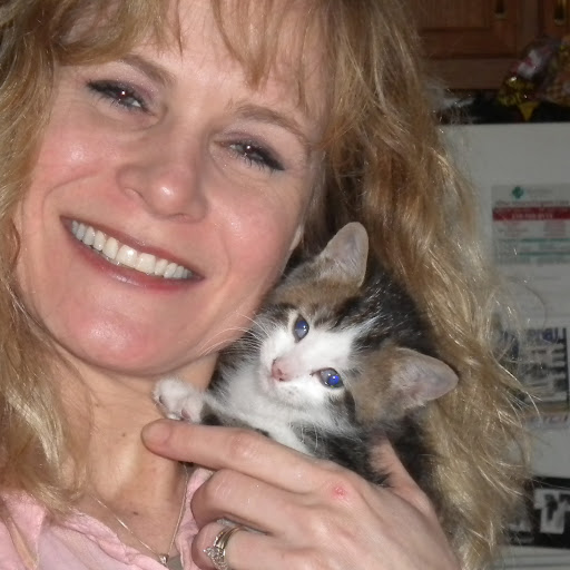Julie Conley Photo 24