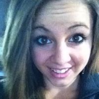 Alyssa Hughes Photo 20