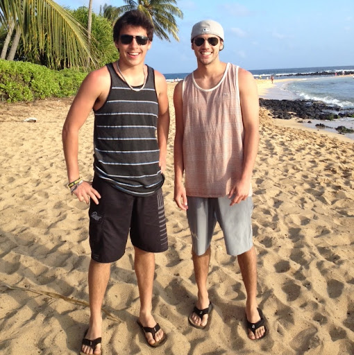 Nicholas Garrett Photo 23