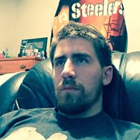 Joseph Quinn Photo 45