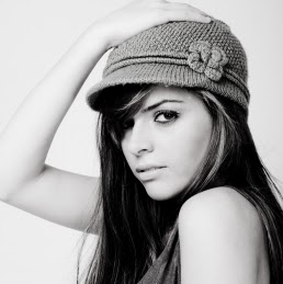 Angela Winters Photo 12