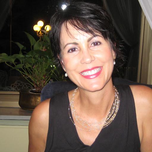 Elizabeth Gosselin Photo 21