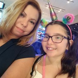 Mary Suarez Photo 14