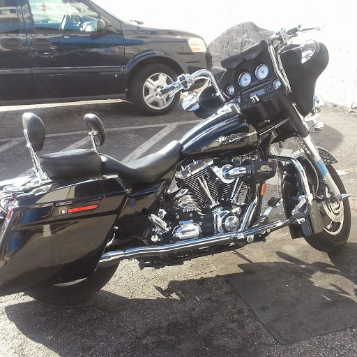 Michael Garza Photo 27