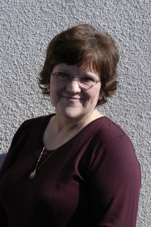 Betty Stinnett Photo 9