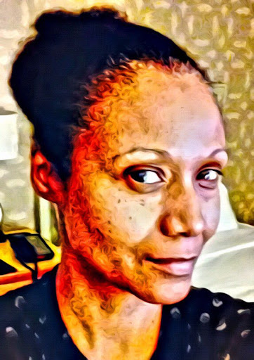 Linda Steele Photo 24