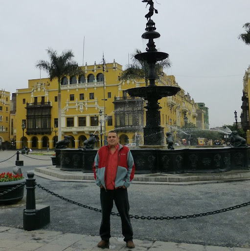 Rafael Castellanos Photo 27