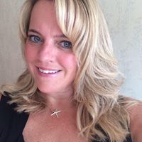 Michele Holliday Photo 14