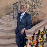 Gerald Gilbert Photo 16