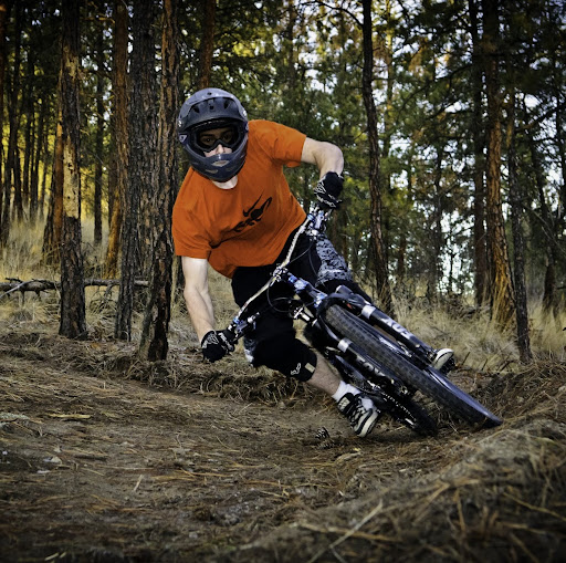 Steven Leslie Photo 7