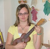 Stephanie Farley Photo 23