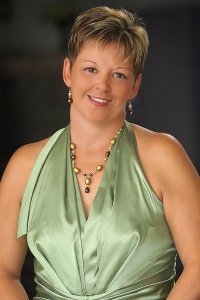 Pam Higgins Photo 9