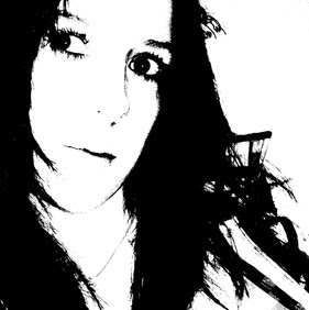 Stephanie Winter Photo 20