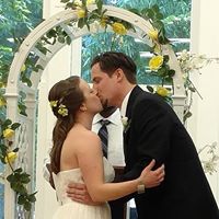 Allison Robbins Photo 8