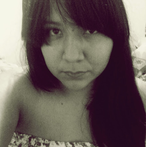 Liz Robles Photo 13