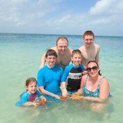 Laurie Bloom Photo 17