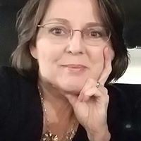 Vicki Hunt Photo 25