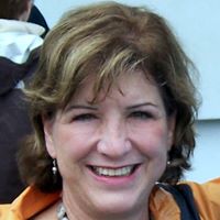 Lisa Simon Photo 23
