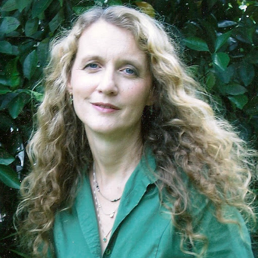Sara Tobin Photo 6