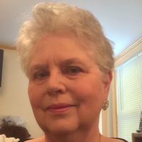 Suzanne Kemp Photo 15