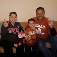 Debra Perez Photo 17