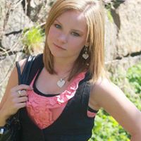 Dawn Fernandez Photo 17