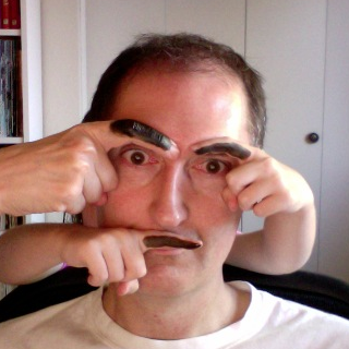 Gerald Combs Photo 24