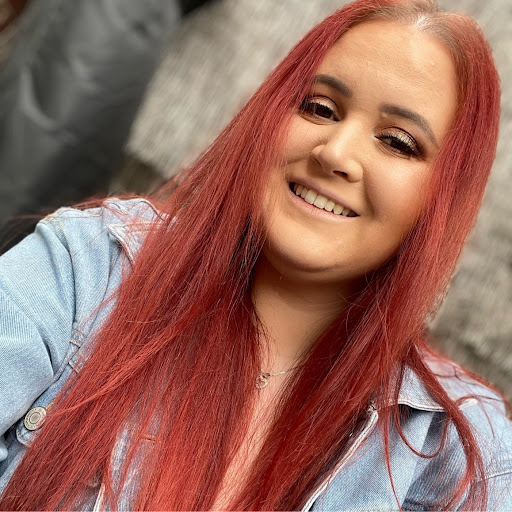 Caitlin Cooper Photo 36