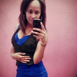 Faye Harris Photo 20