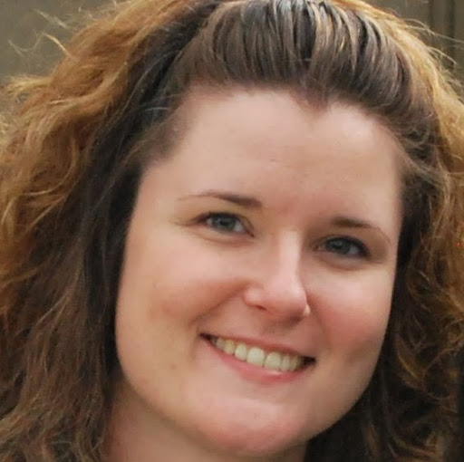 Stephanie Strow Photo 1