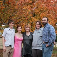 Linda Craig Photo 15