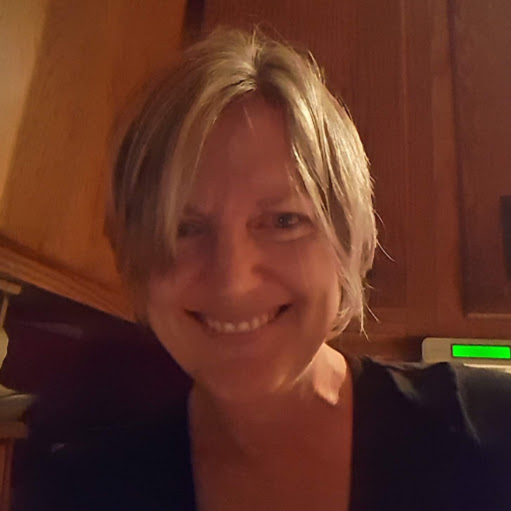 Linda Michael Photo 15