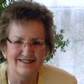 Charlotte Spence Photo 8