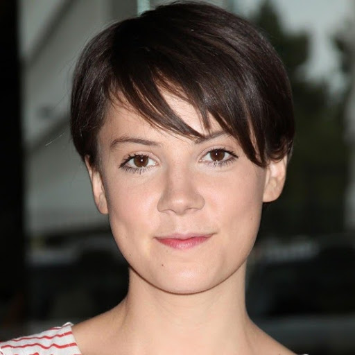 Alice Middleton Photo 33