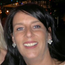 Lindsay Slater Photo 5